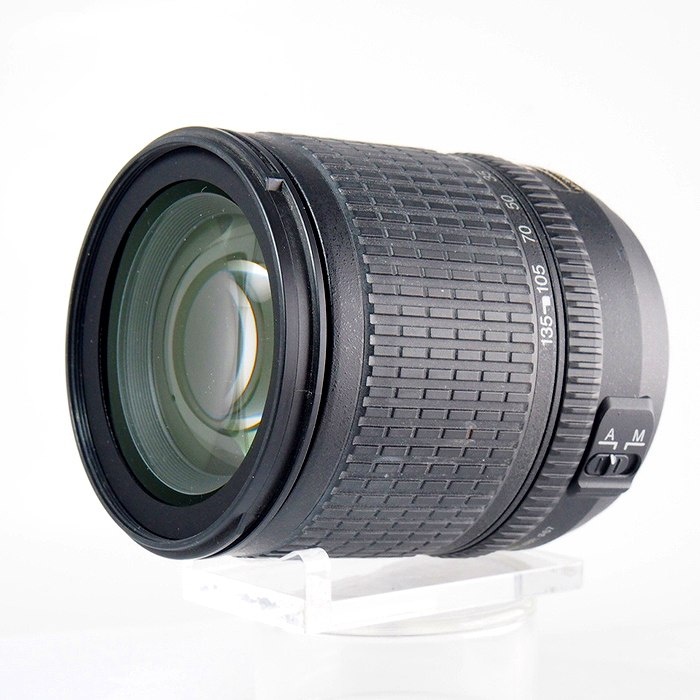 ニコン AF-S DX ED 18-135/3.5-5.6G