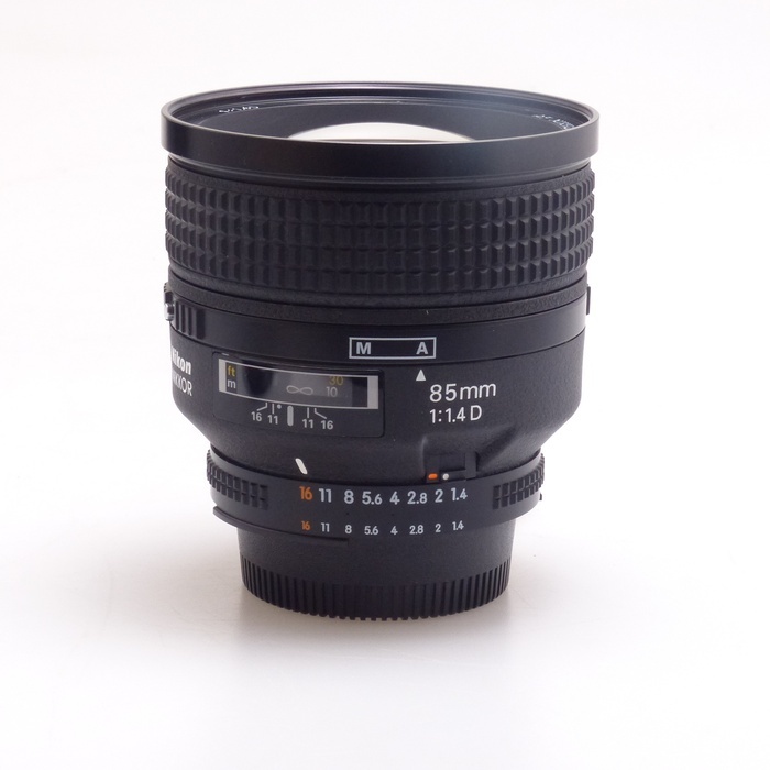 ニコン AI AF 85/1.4D IF