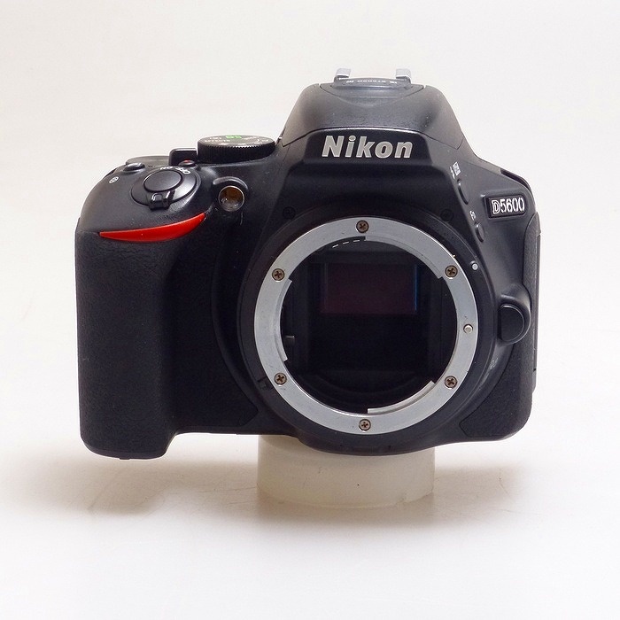 ニコン D5600 ボデイ