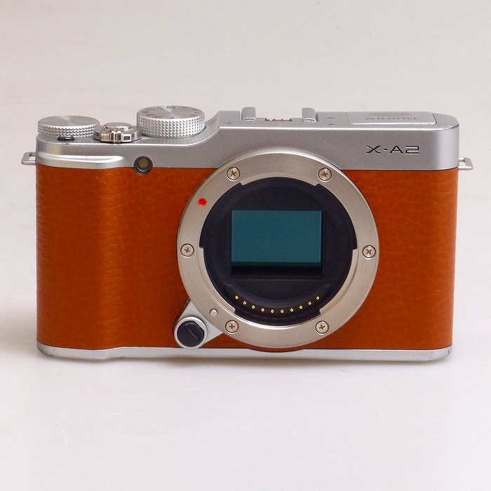 フジフイルム X-A2 ブラウン