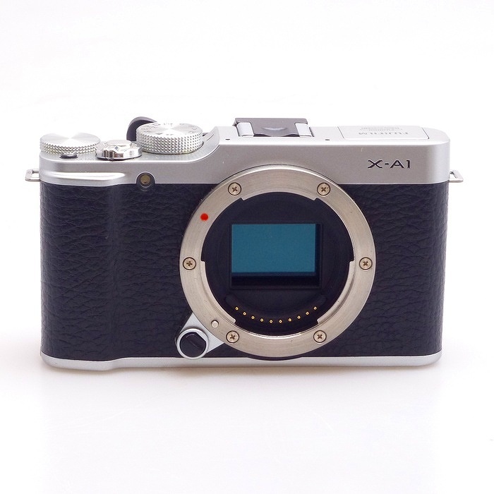フジフイルム X-A1 シルバー
