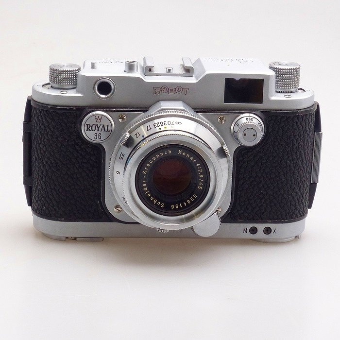 ROBOT ROYAL 36 Mod.III Xenar 45/F2.8付