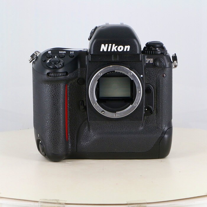 ニコン F5