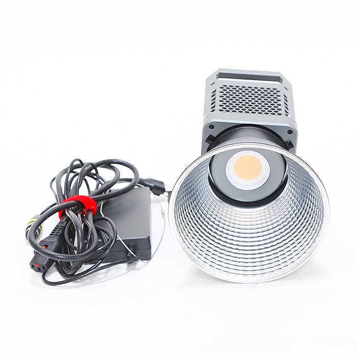 ソノタ Aputure amaran 200ds