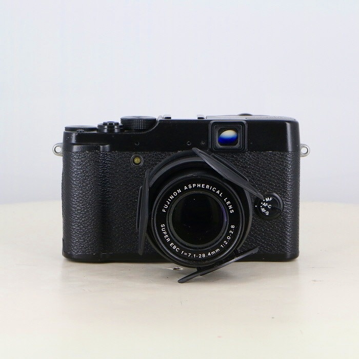 フジフイルム X10
