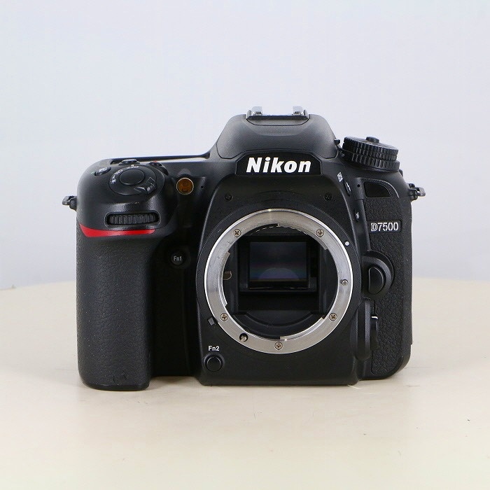ニコン D7500 ボディ