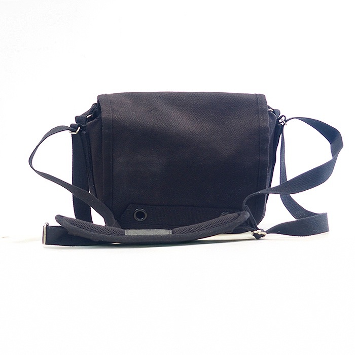 thinkTANKphoto レトロスペクティブ4 V2.0