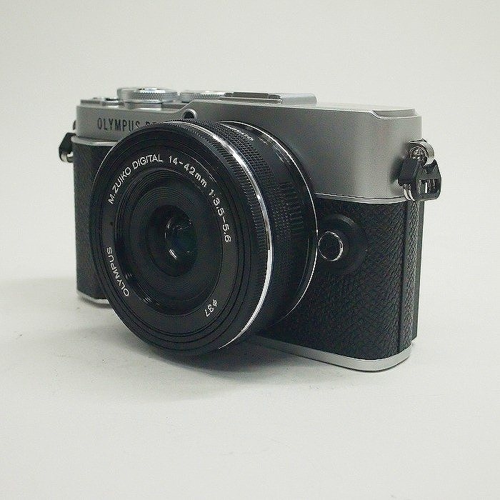 オリンパス E-P7 14-42EZレンズキツト シルバー