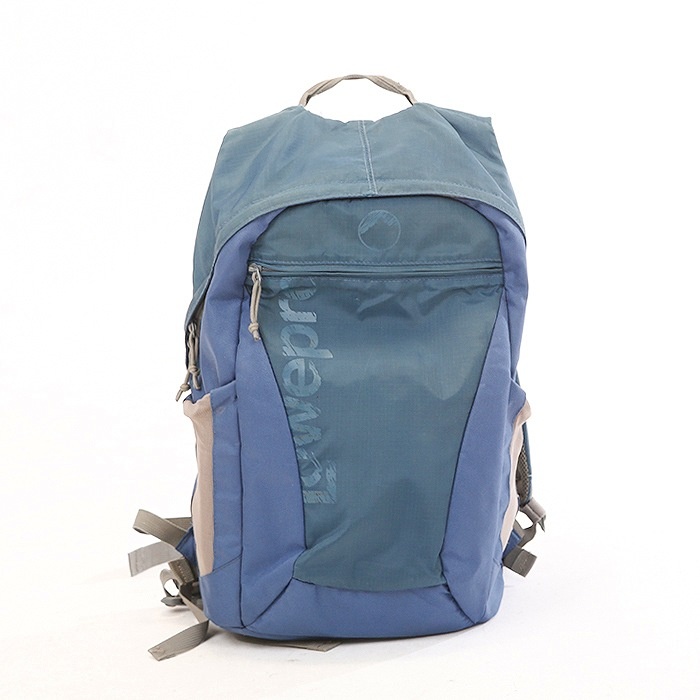 ロープロ Photo Hatchback 22L AW