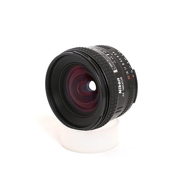 ニコン AF 20/2.8D