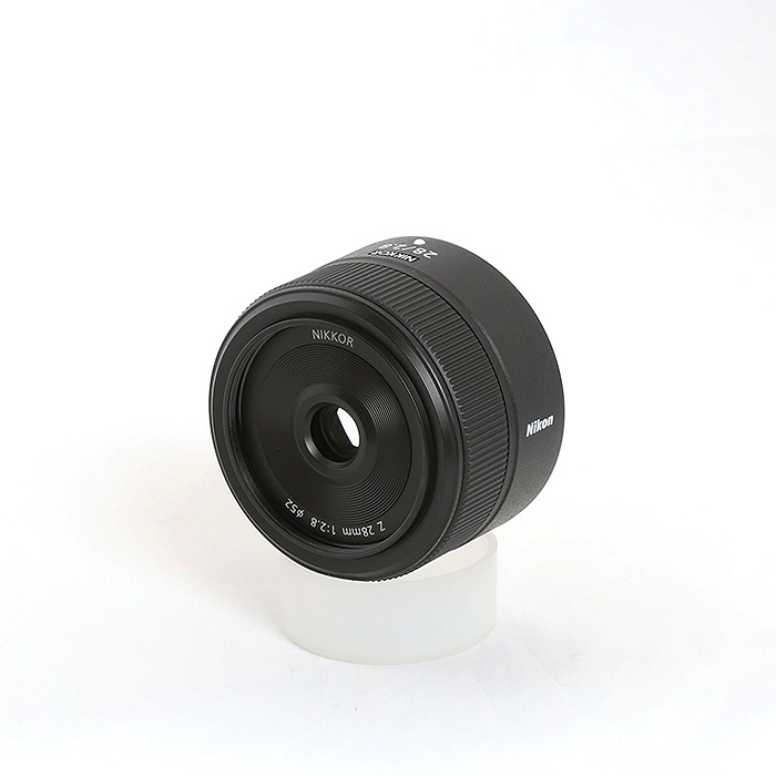 ニコン Z 28/2.8