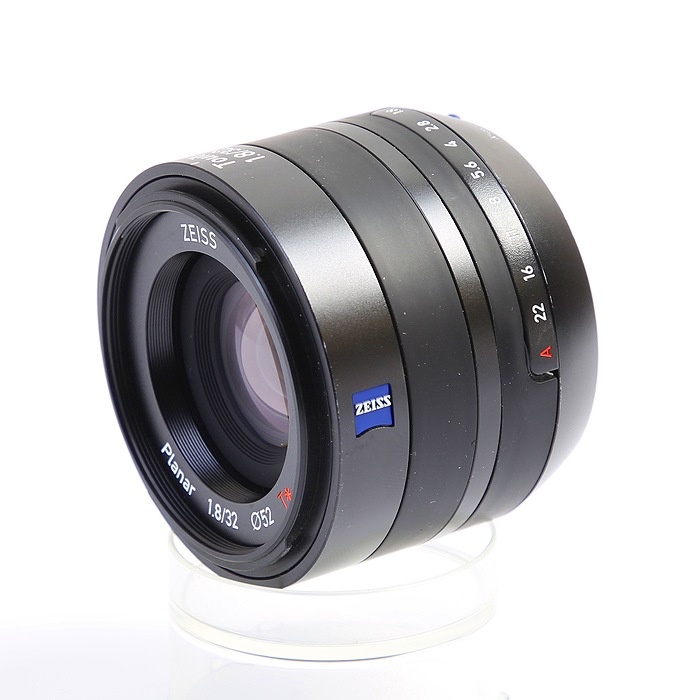 ツアイス TOUIT 1.8/32 X-MOUNT