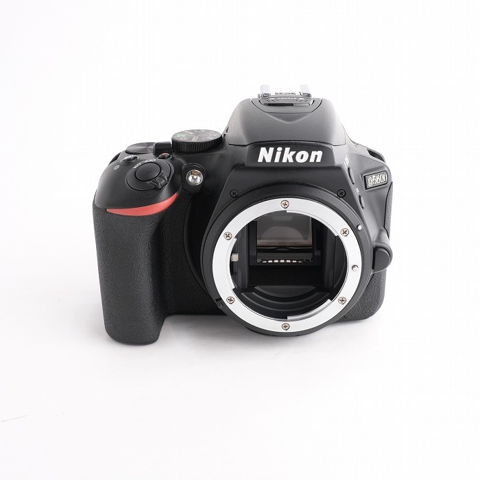 ニコン D5600 ボティ