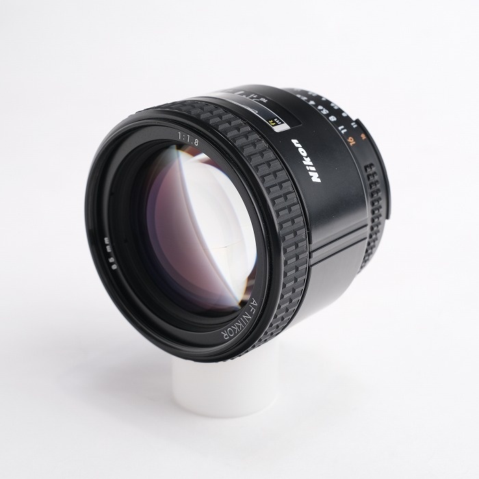 ニコン AI AF 85/1.8