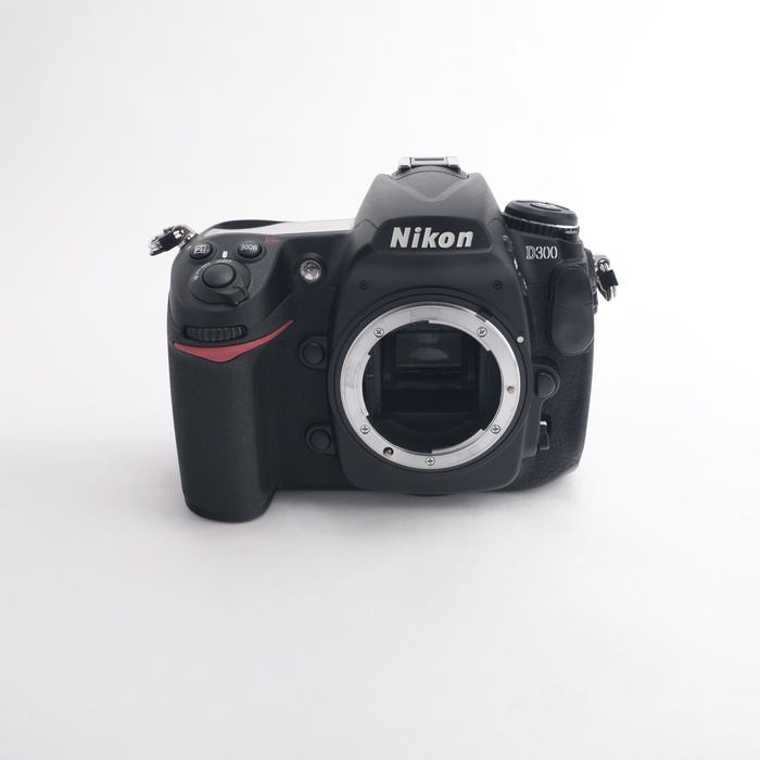 ニコン D300 ボディ