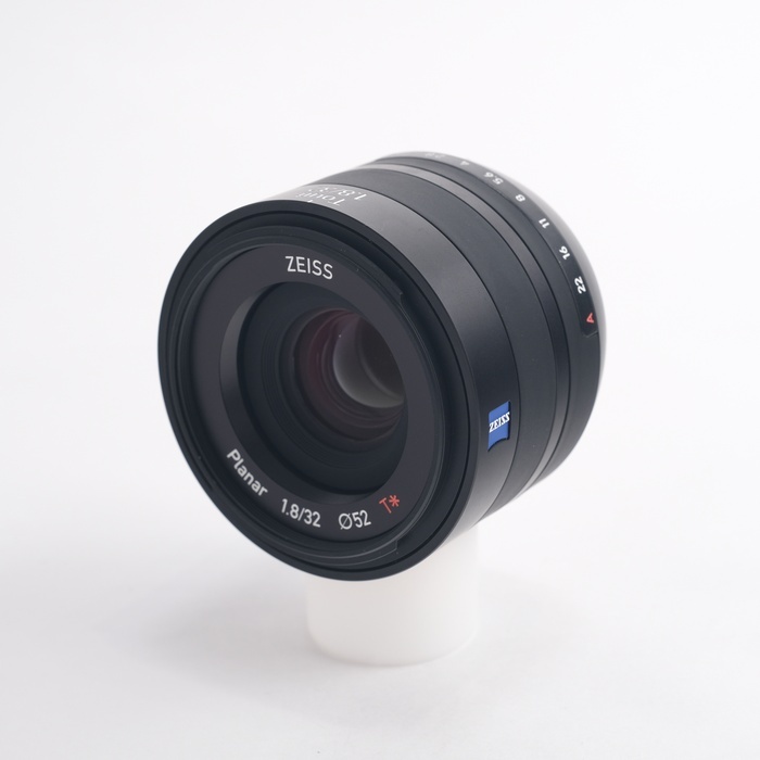 ツアイス ツアイス TOUIT 1.8/32 フジXマウント