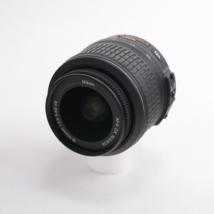 ニコン AF-S DX 18-55/3.5-5.6G VR