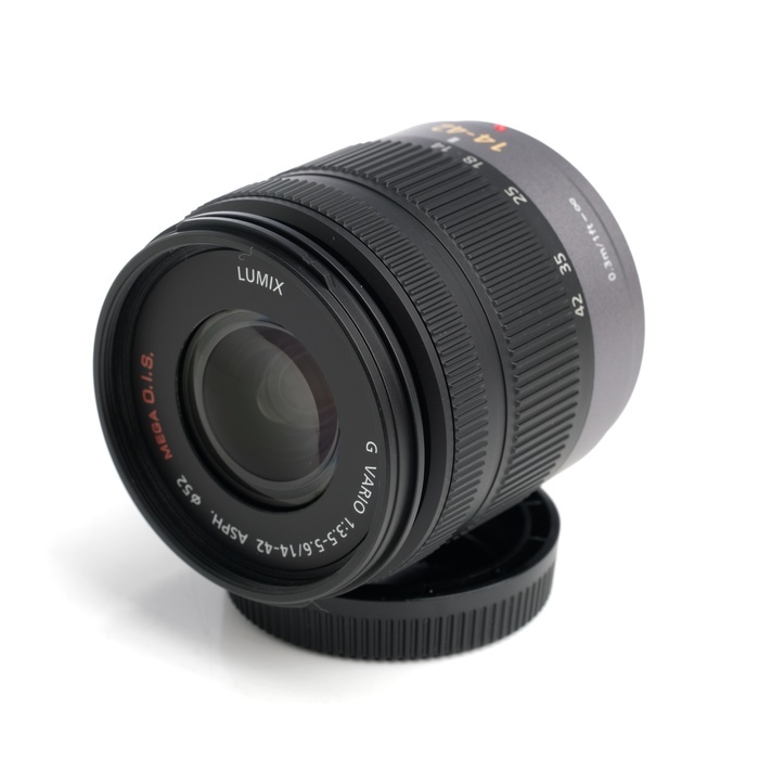 パナソニック LUMIX G VARIO 14-42/3.5-5.6 ASPH./MEGA O.I.S. ［H-FS0140］