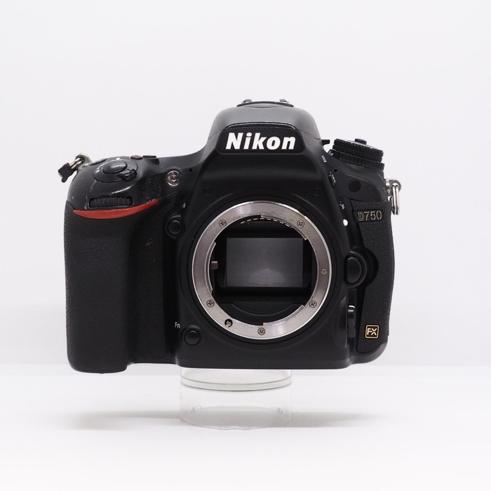 ニコン D750 ボデイ
