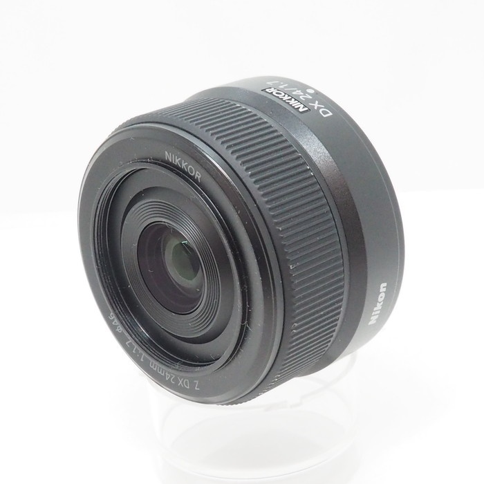 ニコン Z DX 24/F1.7