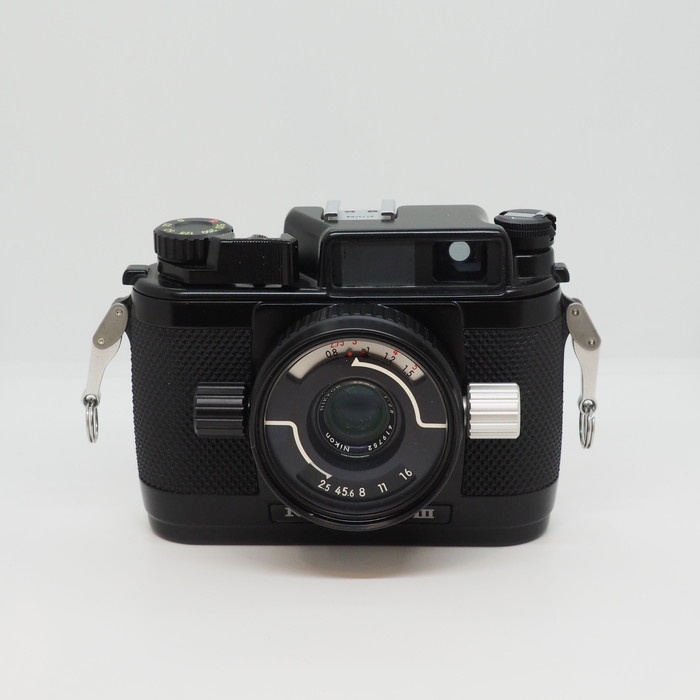 ニコン NIKONOS-III 35/2.8付