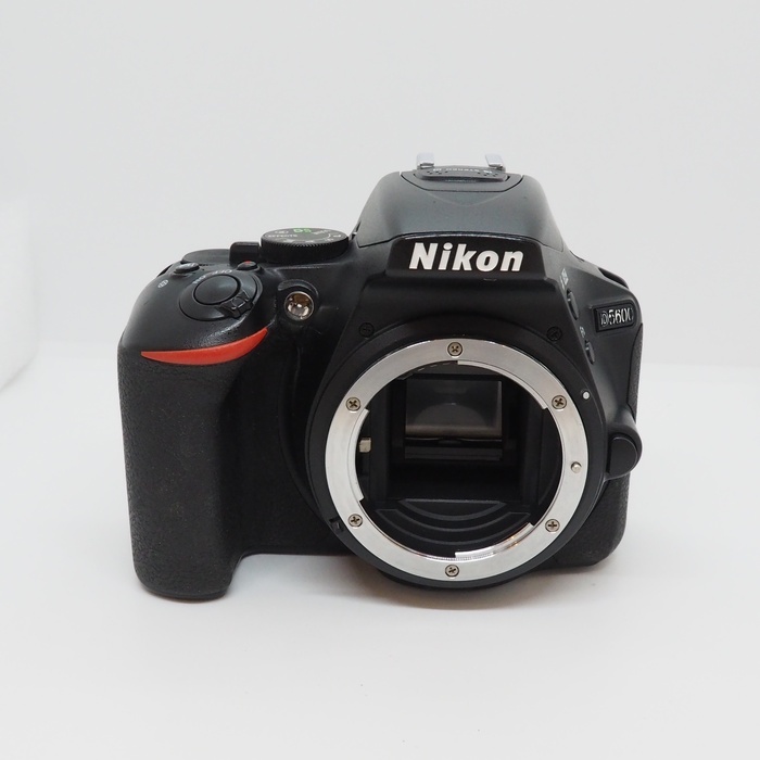 ニコン D5600 ボディ