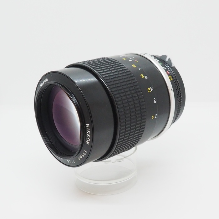 ニコン New Nikkor 135/2.8