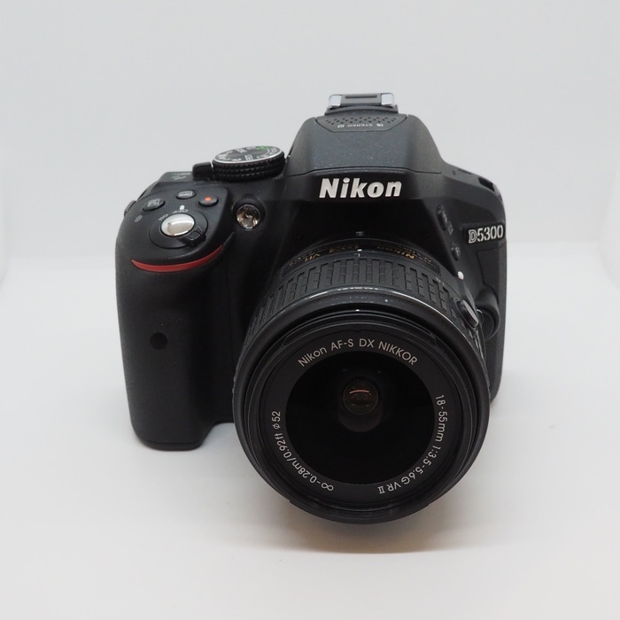 ニコン ニコン D5300 18-55VR2 レンズキツト ブラツク