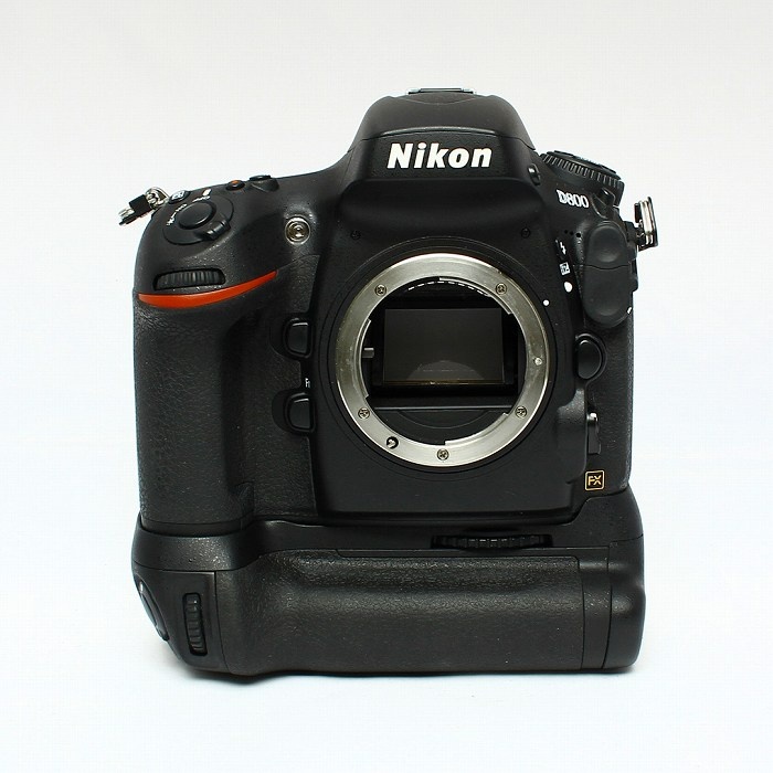ニコン D800 ボディ+MB-D12