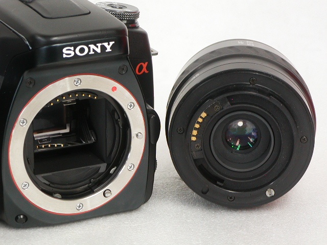 3月 【ジャンク】 α100 (DSLR-A100) MINOLTA AF35-70mm 1：3.5-4.5 Kit
