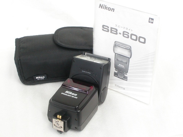 SPEEDLIGHT  SB-600