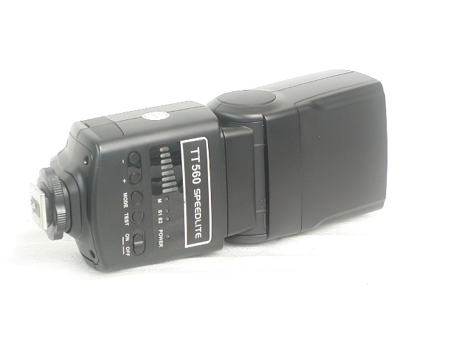 NEEWER SPEEDLITE TT560
