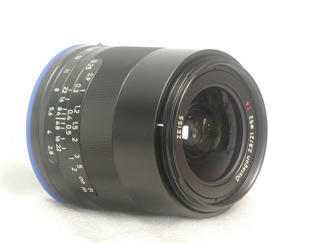 Loxia 21mm F2.8 （ソニーE用/フルサイズ対応）