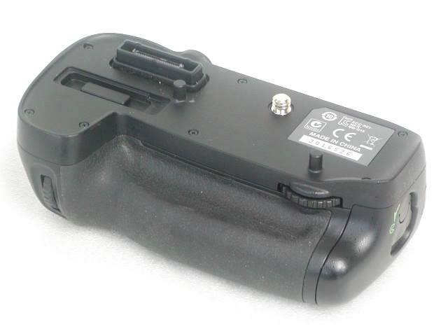 Multi Power Battery Pack  MB-D15  (for D7200・D7100)