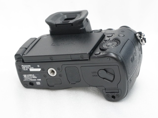【美品】 LUMIX DMC-GH4 (Black) Body w/別売 Tilta製 リグカメラケージ