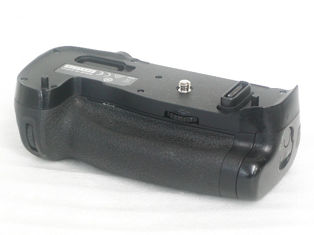 Multi Power Battery Pack  MB-D17  (for D500)