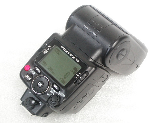 SPEEDLIGHT SB-700