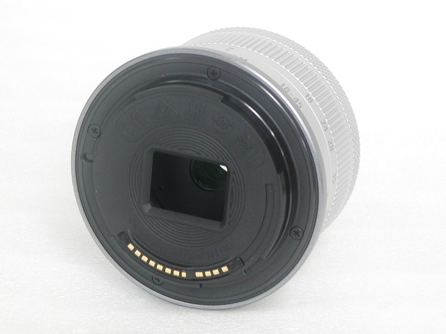 【美品】 RF-S 18-45mm F4.5-6.3 IS STM (Silver)