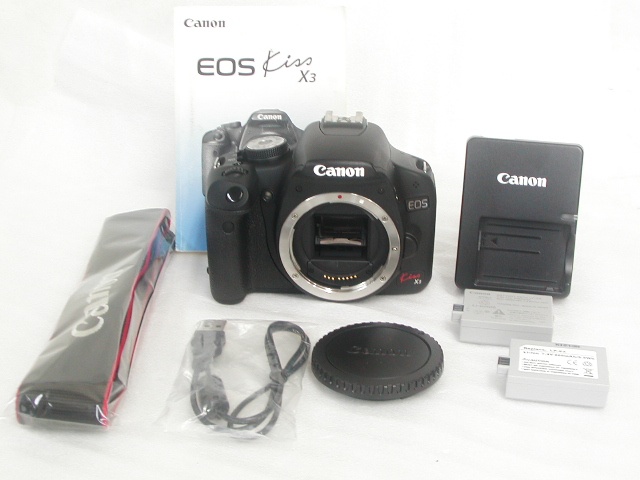 EOS Kiss X3  Body