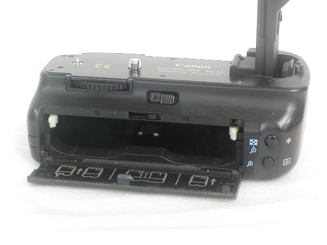 BATTERY GRIP  BG-E2  (for EOS20D〜50D)