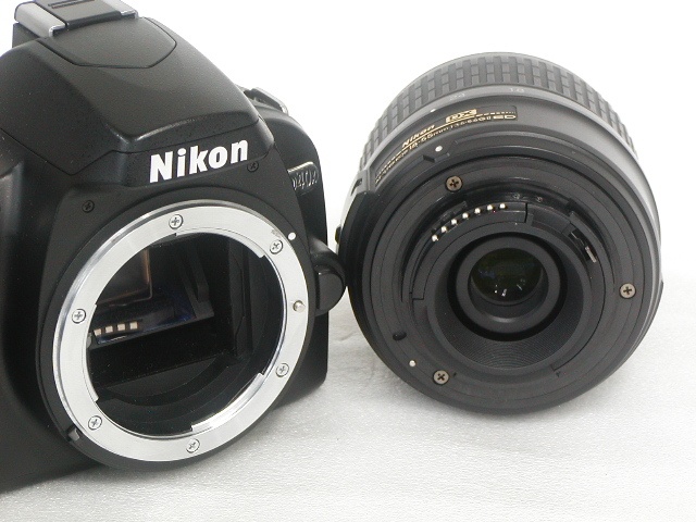 D40 x  AF-S DX 18-55mm f/3.5-5.6G ED II  Kit