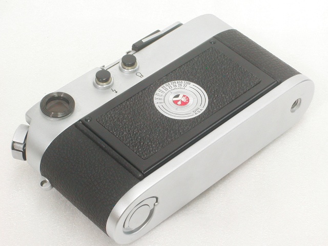 Leica M4 (Chome) Body  #1233***
