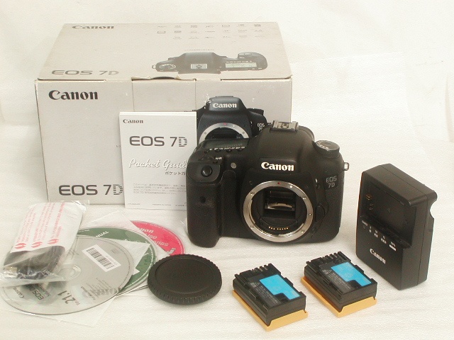 EOS 7D Body W/純正予備バッテリー