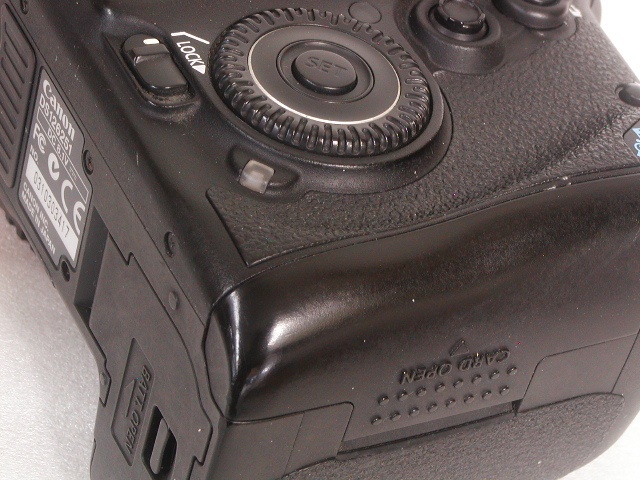 EOS 7D Body W/純正予備バッテリー