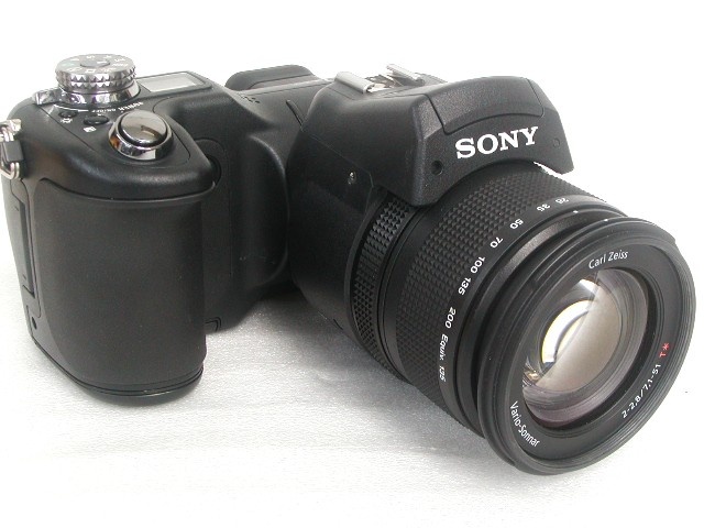 Cyber-Shot DSC-F828