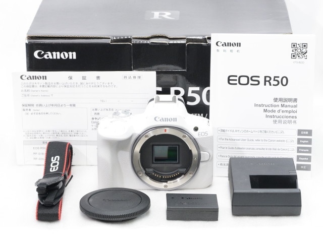 【美品】 EOS R50 (White) Body 【保付】