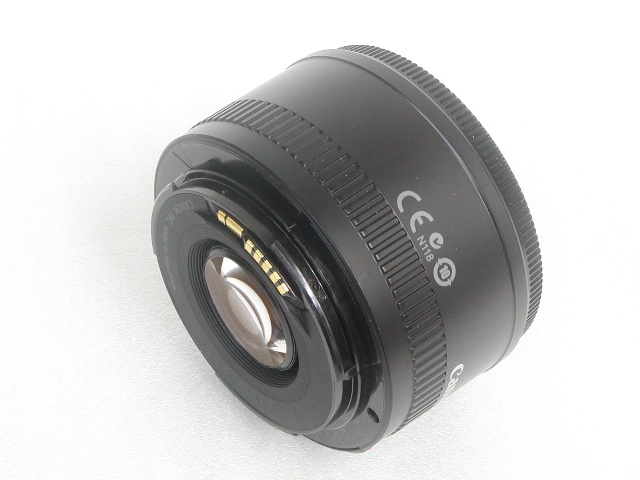 EF 50mm 1：1.8 II     W/ Hood  (ES-62 アダプターリング 62L 付き)