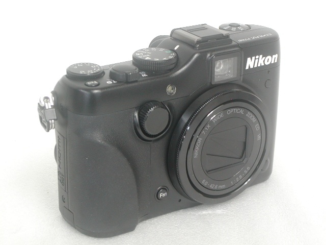【美品】 COOLPIX P7100