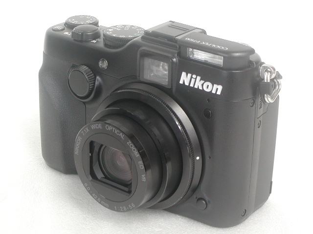 【美品】 COOLPIX P7100