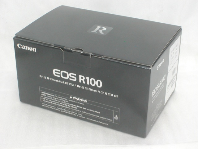【新品】 EOS R100 Double Zoom Kit 【特価】